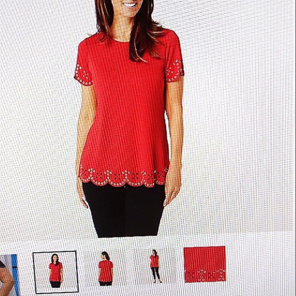 Women  red top